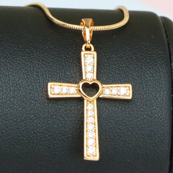 "Rose Gold Cross Pendant with Heart Center and Sparkling Stones, XPPT1854 - Picture 1 of 13